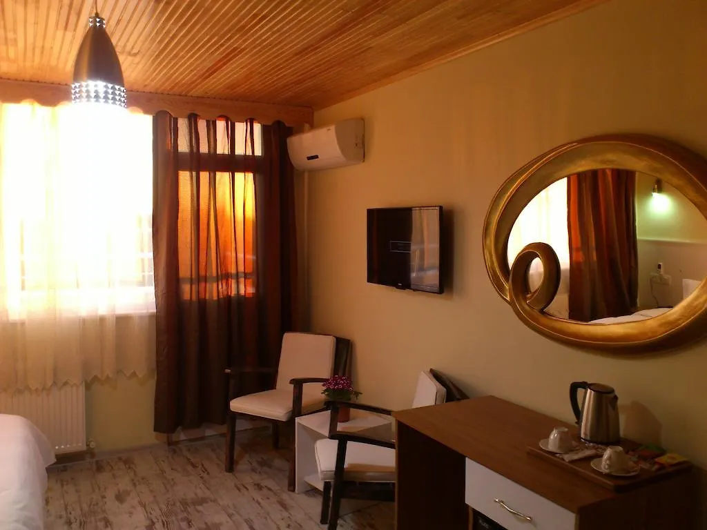 Pera Main Hotel Istanboel
