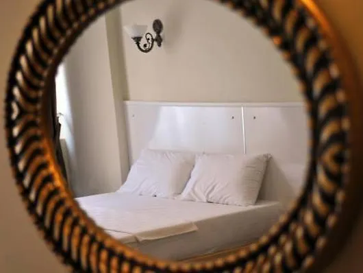 **  Pera Main Hotel Istanboel Turkije