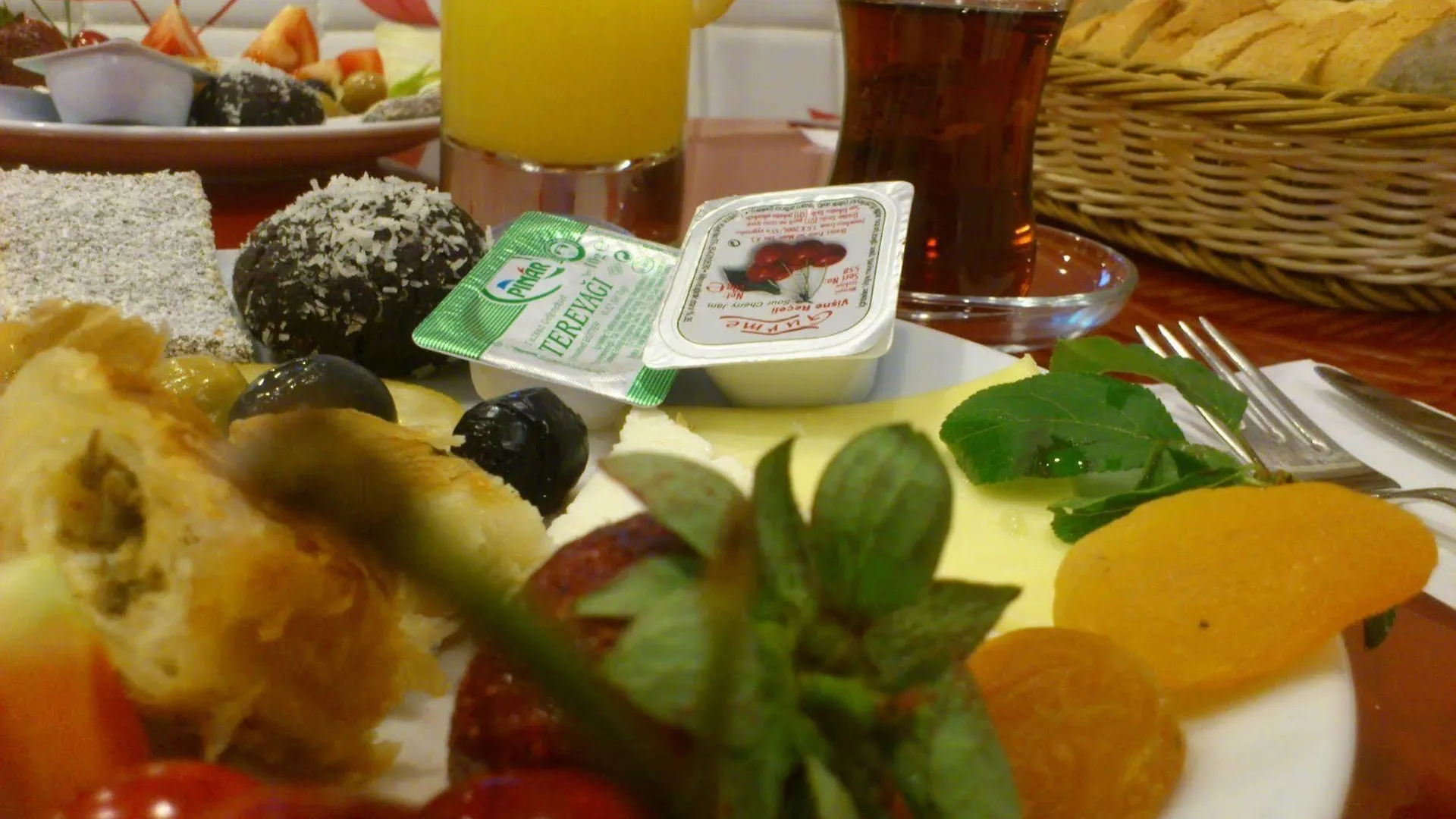 Pera Main Hotel Istanboel